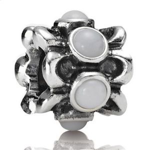 Pandora Forget Me Not Charm